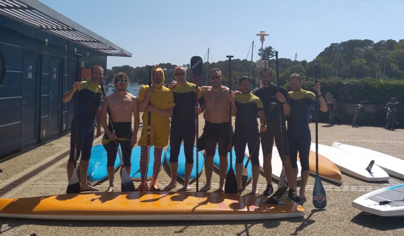 Enterrement de vie de garçon en paddle avec Avel Pad 